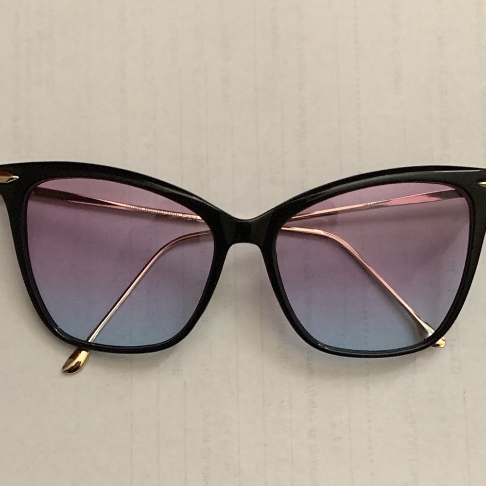 Sunglasses - Picture 1 of 4